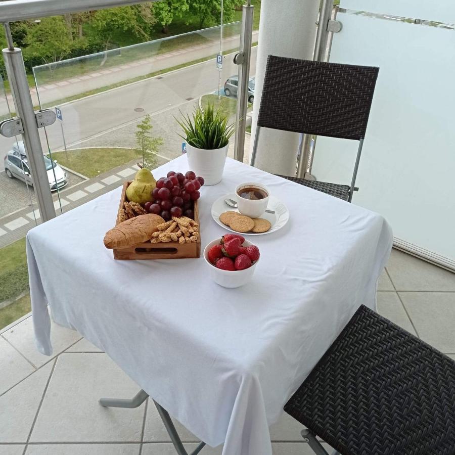 Apartament Promenada Park Kolobrzeg Ngoại thất bức ảnh
